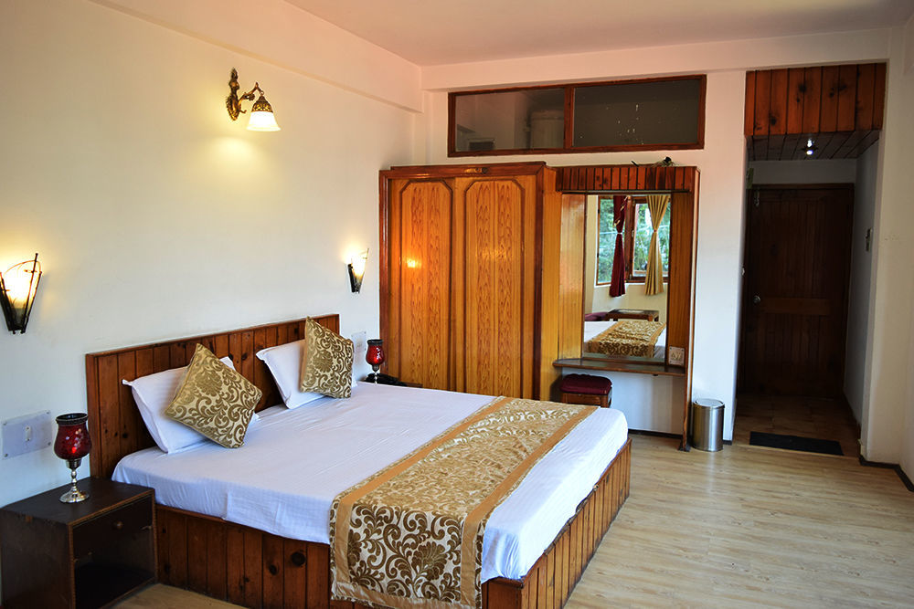 Hotel Devlok Манали Экстерьер фото