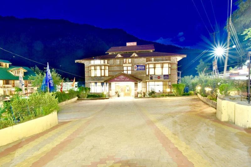 Hotel Devlok Манали Экстерьер фото