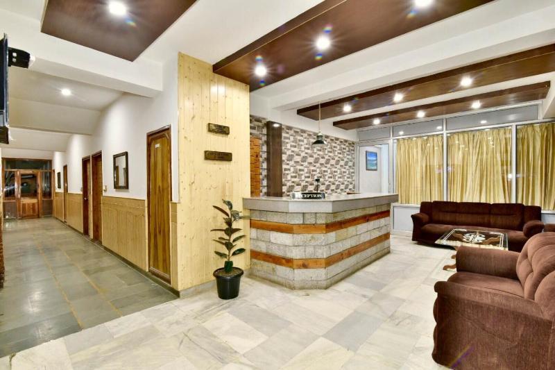 Hotel Devlok Манали Экстерьер фото